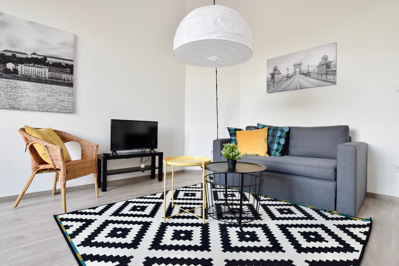Standard Apartment By Hi5 - Bazilika Suite Budapeşte Dış mekan fotoğraf