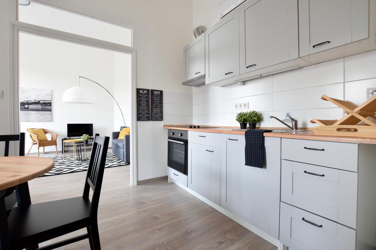 Standard Apartment By Hi5 - Bazilika Suite Budapeşte Dış mekan fotoğraf