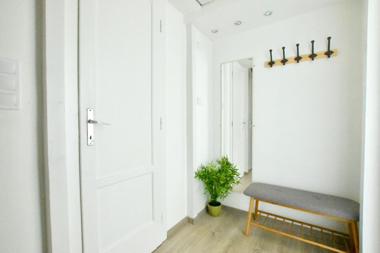 Standard Apartment By Hi5 - Bazilika Suite Budapeşte Dış mekan fotoğraf